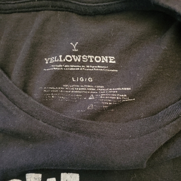 Yellowstone Dutton Ranch Women's T-Shirt Size L Black Roping Cowboy - Picture 5 of 8